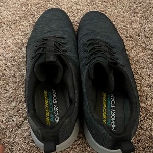 Sketchers memory foam shoes